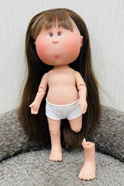 УЦЕНКА3 Кукла Nines виниловая 30см MIA CASE шарнирная без одежды (1210W)