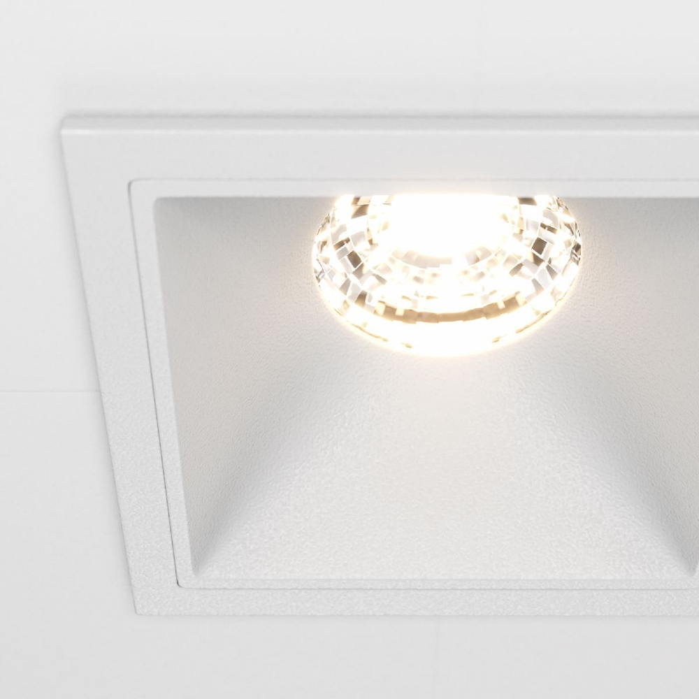 Встраиваемый светильник Maytoni Technical DL043-01-10W3K-SQ-W