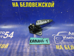 Ручка двери передней левой салонная LADA KALINA 2010