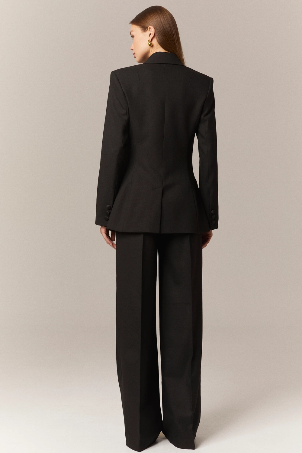 Пиджак-смокинг двубортный черный