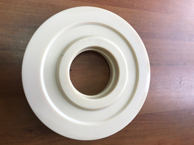 Блок полиамидный 105x63