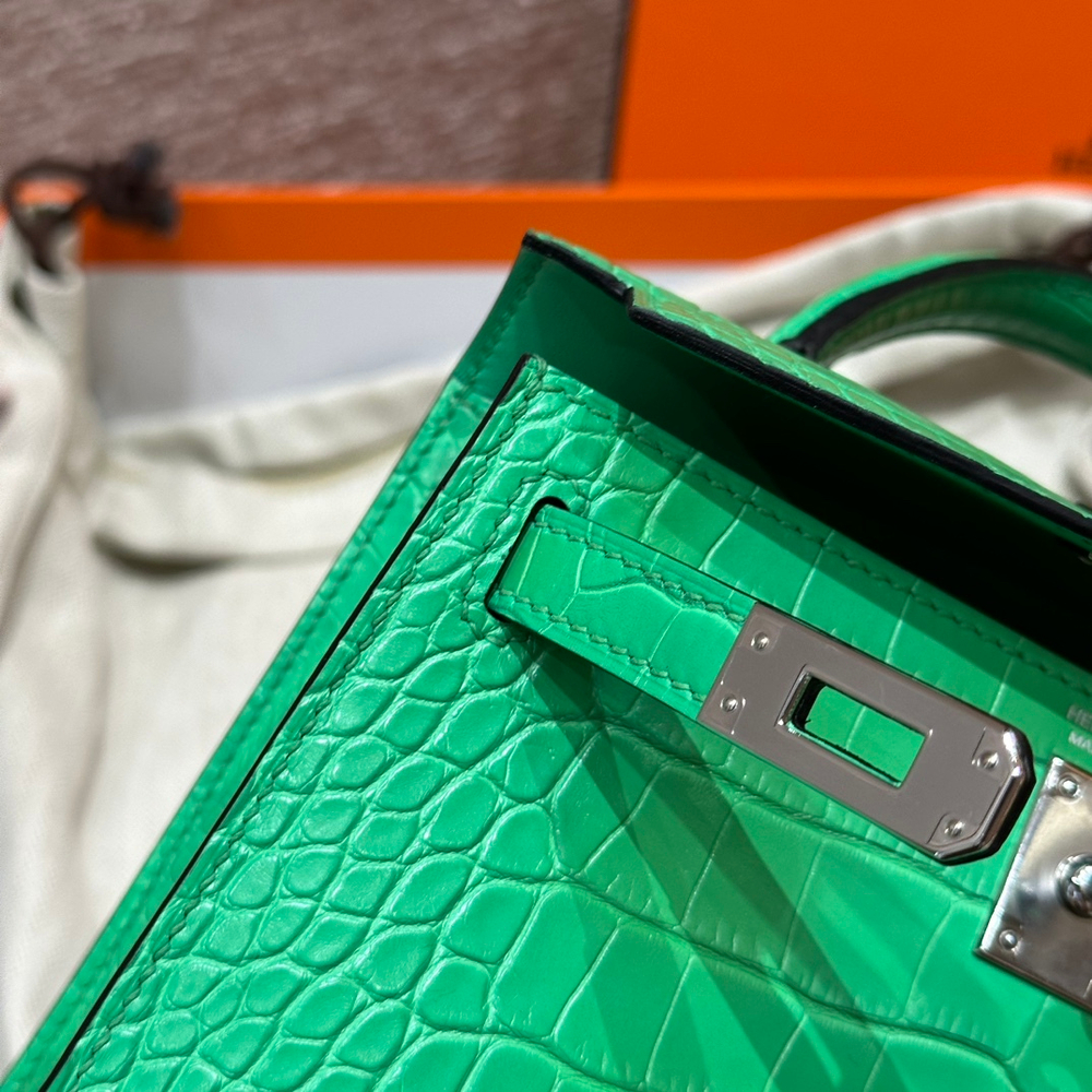 Hermes Kelly 19