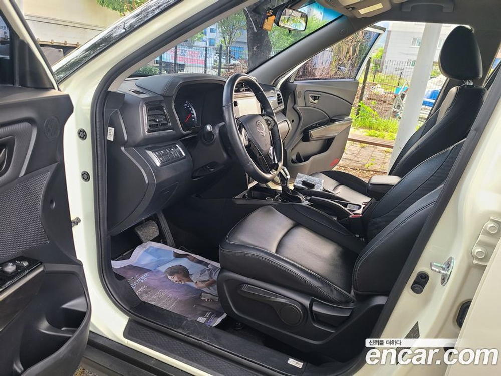 KG Mobility (Ssangyong) Very New Tivoli Бензин 1.5 2WD (06.2020)