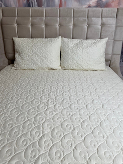 Наматрасник INVA защитный стеганный с бортиком 90 х 200 см / бежевый