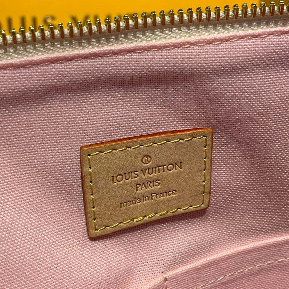 Louis Vuitton Iena MM