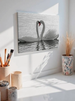 Картина на стену 40 X 50 Лебеди любовь