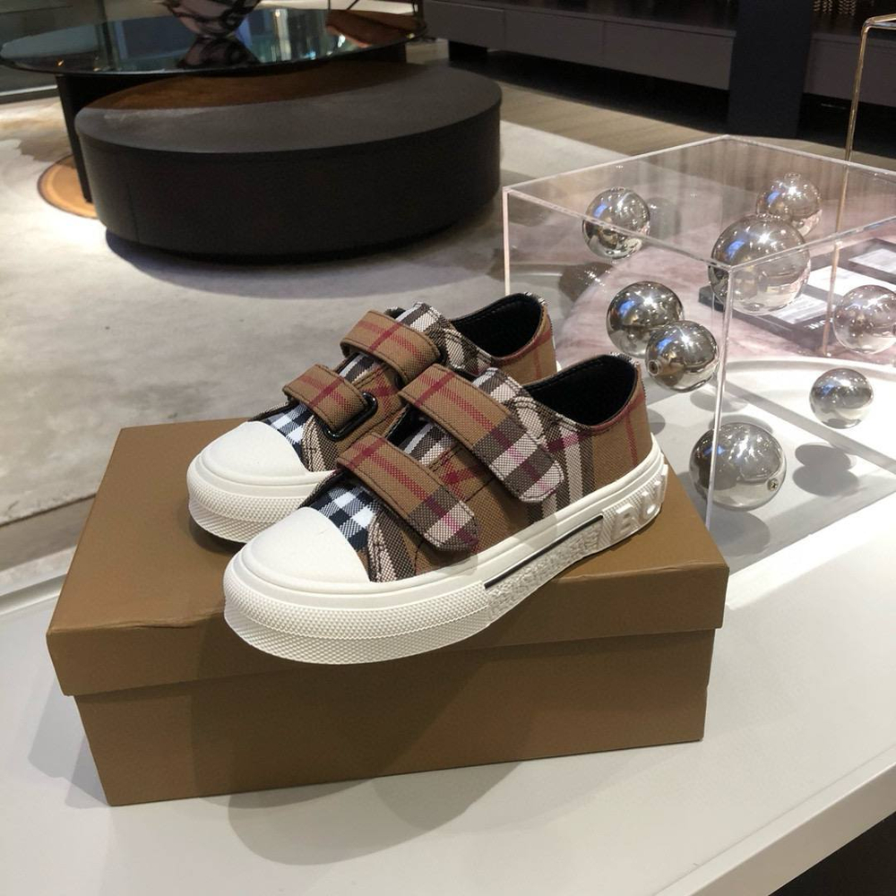 Кеды Burberry