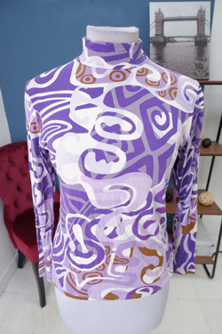 Водолазка разноцветная 44 размер