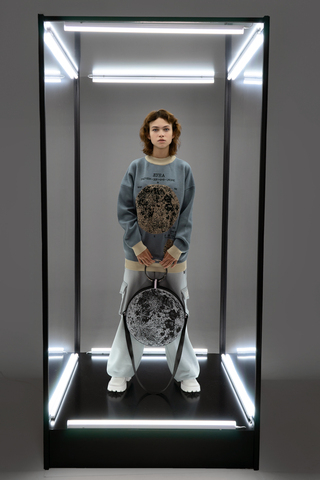 Круглая сумка Луна, цвет темно-серый, черный