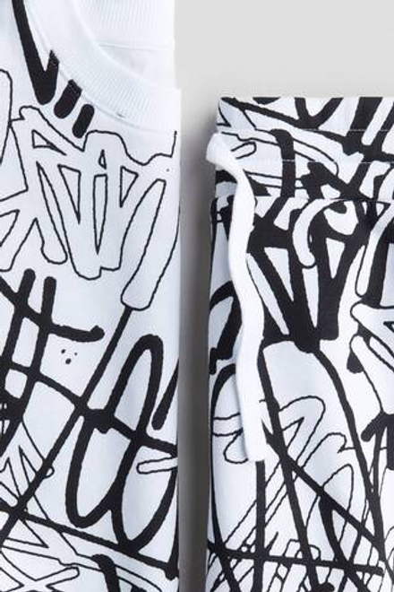 H&M Комплект из толстовки и шорт, белый