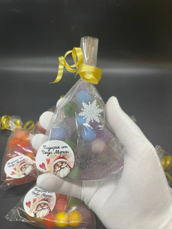 Ароматическое мыло ручной работы Елочки с шариками внутри