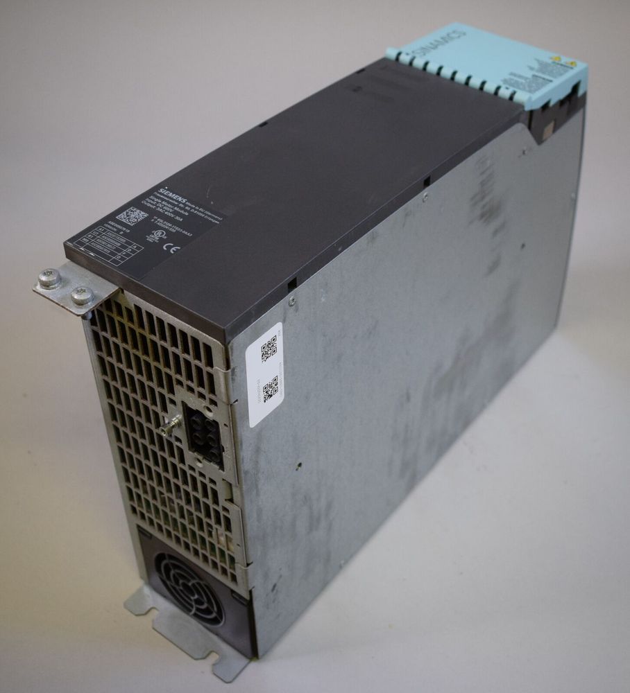 Б/у SIEMENS 6SL3120-1TE23-0AA3