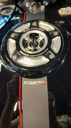 DUCATI XDIAVEL S (Carbon) 2017