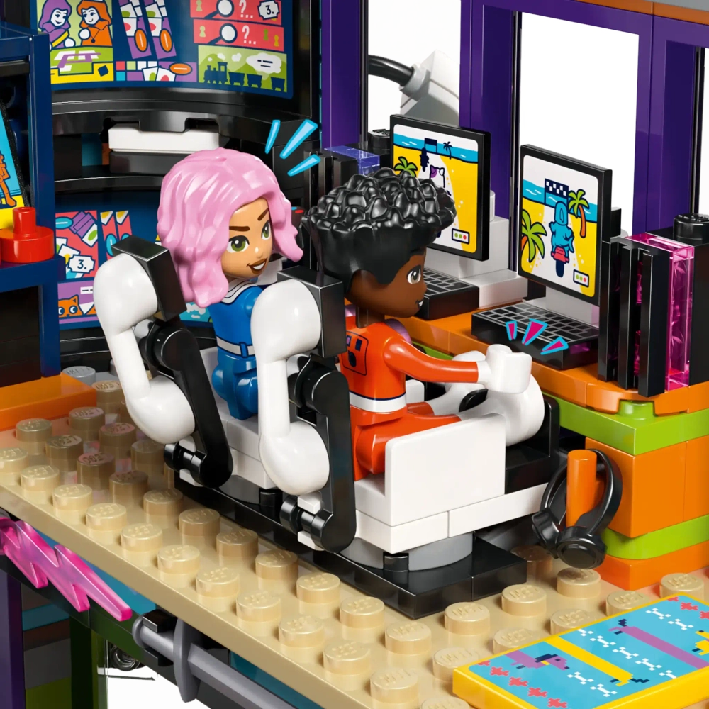Конструктор LEGO Friends 42674 Магазин комиксов и игр