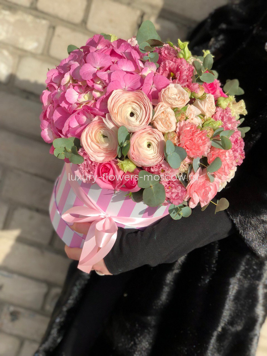 Микс в шляпной коробке 51