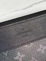 Клатч Louis Vuitton