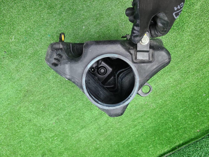 Бачок омывателя Mercedes S w222 (2013-2020)