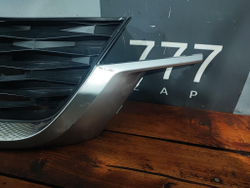 Решетка радиатора Kia Seltos 19-нв Б/У Оригинал 86351Q5010