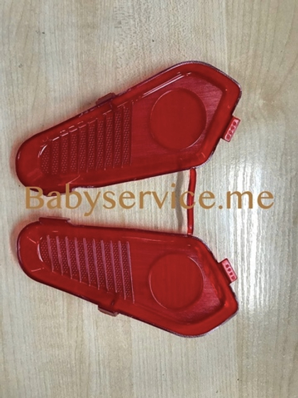 Стекло фары Peg-Perego RZR зад правая