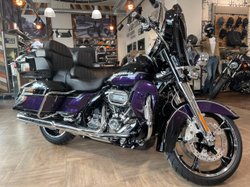 CVO Limited 117 Harley-Davidson 2021 Royal Purple Fade & Royal Black