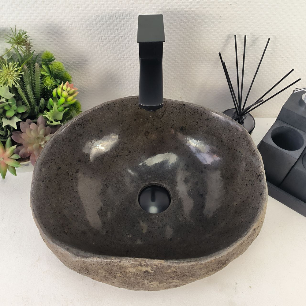Раковина из речного камня RS-64977 40*34*15 0860