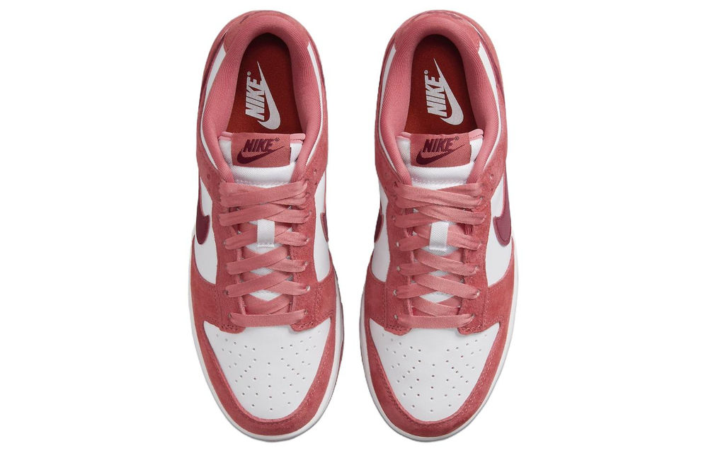 Nike Dunk Low WMNS "Valentine's Day"
