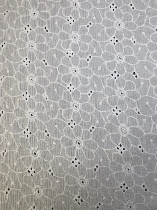 Муслин с вышивкой крупные цветы, молочный DC04088-31