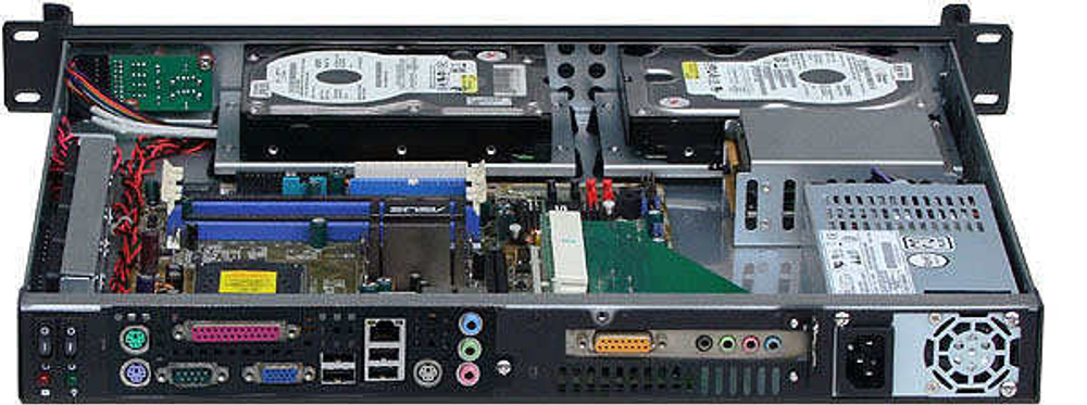 Корпус серверный 1U Procase UM136-B-0