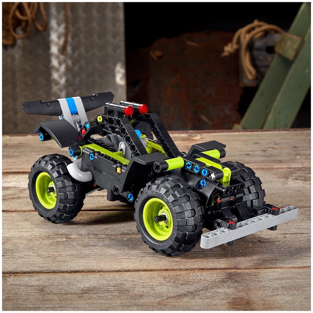 Конструктор LEGO Technic 42118 Monster Jam Grave Digger