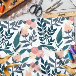 Ткань бязь нарисованные маркерами цветы и листья на белом фоне