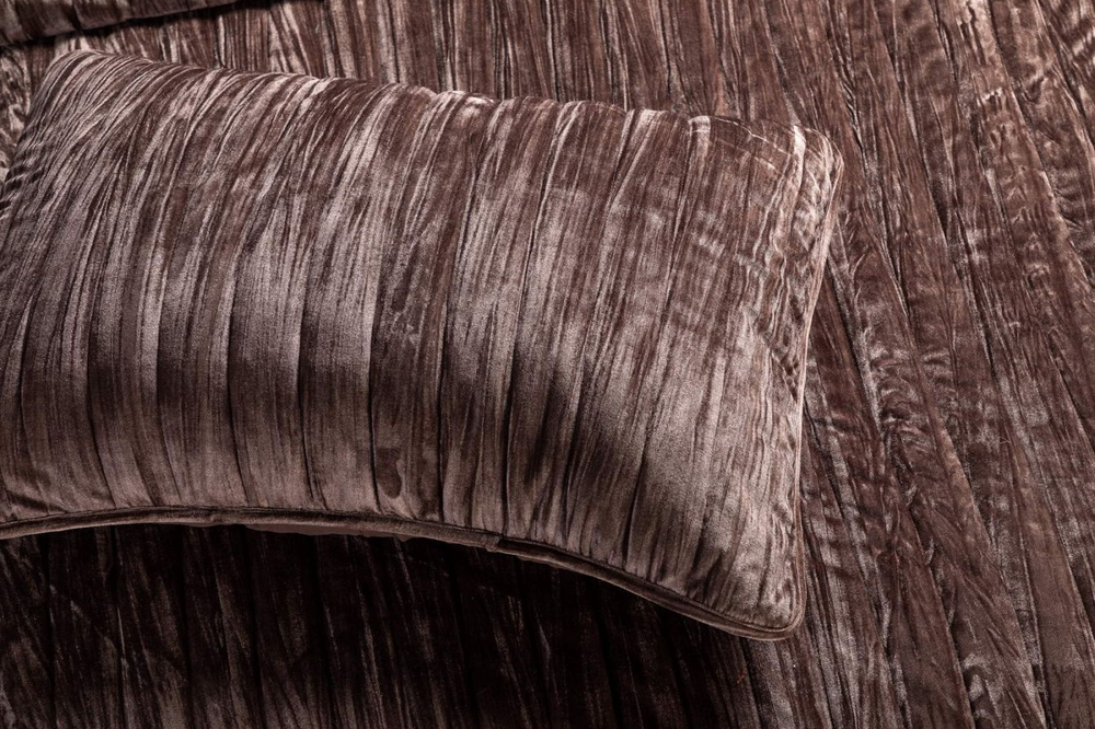 Покрывало 240х260 и 2 наволочки 50х70 Sofi De MarkO Теона Мокко