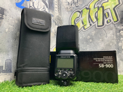 Nikon SB-900