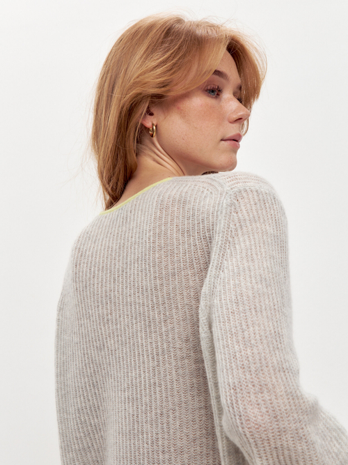 Кашемировый пуловер