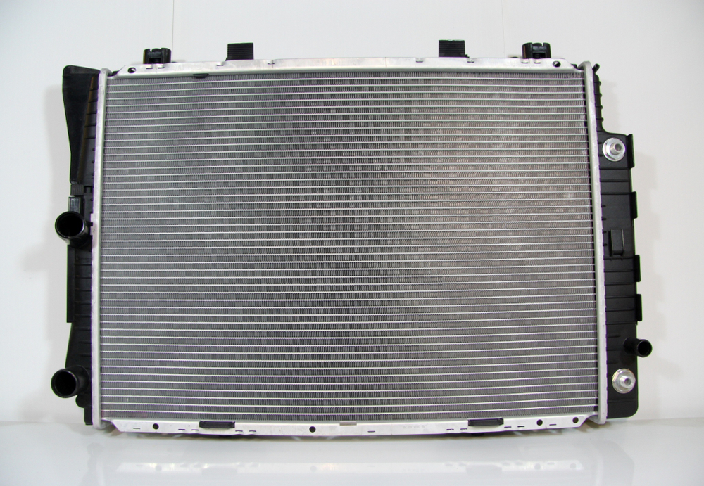 Радиатор охлаждения Mercedes S-Class W140