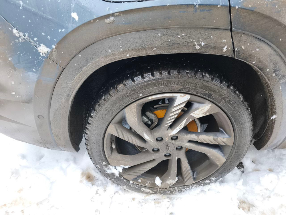Geely Monjaro Флагман (Flagship) 2.0T (238 hp) 8AT 4WD