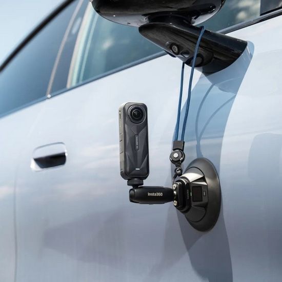 Крепление-присоска Insta360 Electric Suction Cup Mount (CAAINS10007)