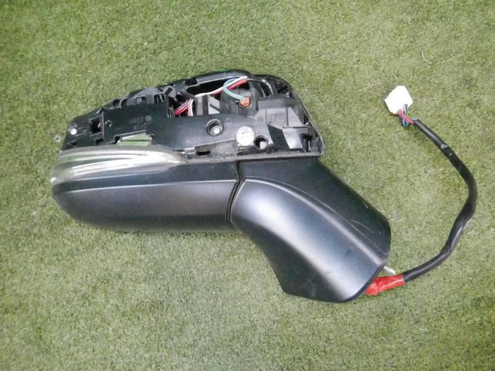 Зеркало правое Toyota RAV4 5 XA50 (2018-н.в.) 9 контактов