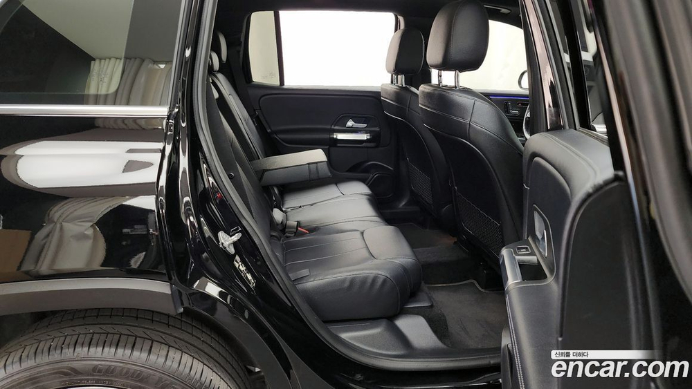 Mercedes-Benz GLB-Class X247 GLB220 (02.2021)