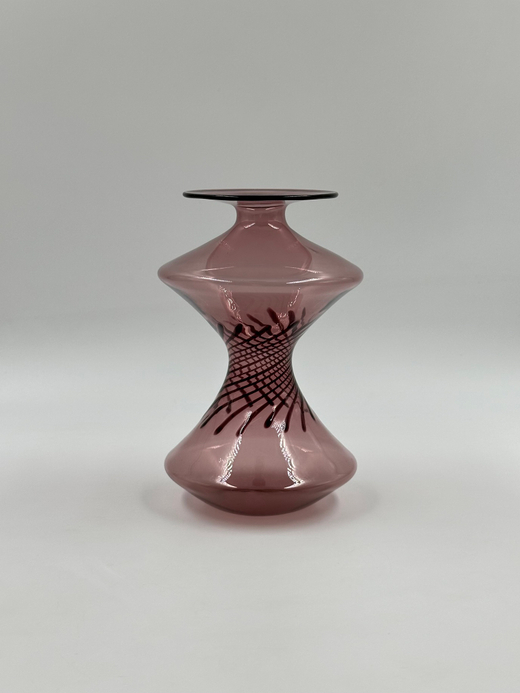 Ваза фиолетовая, Лауша