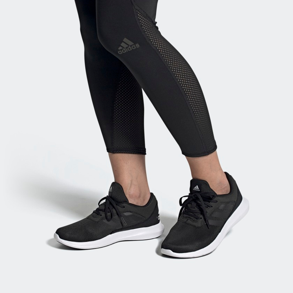 Кроссовки Adidas Coreracer (Женская размерная сетка)