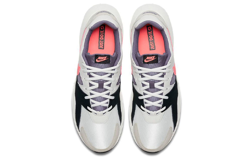 Кроссовки Nike Pantheos