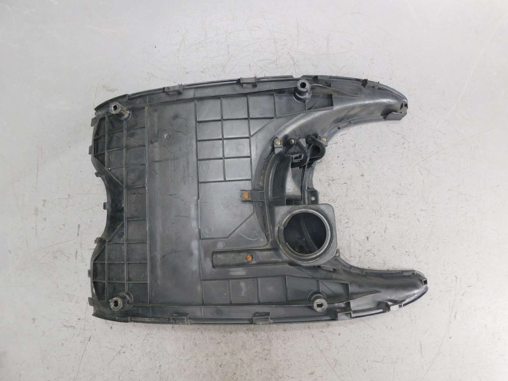 Пластик нижний Honda Dio AF35, AF34 Cesta 6431-GBLA-0000 031957