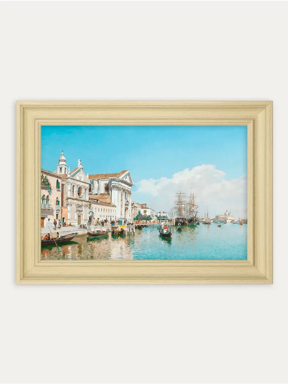 Картина настенная интерьерная в раме