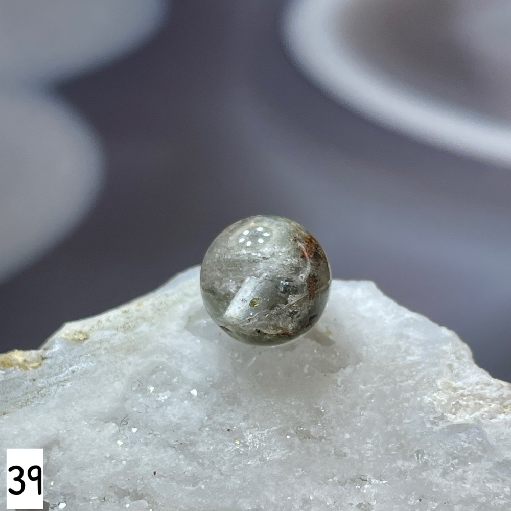 59752 Лодолит Кварц с хлоритом Бусина 8мм-27