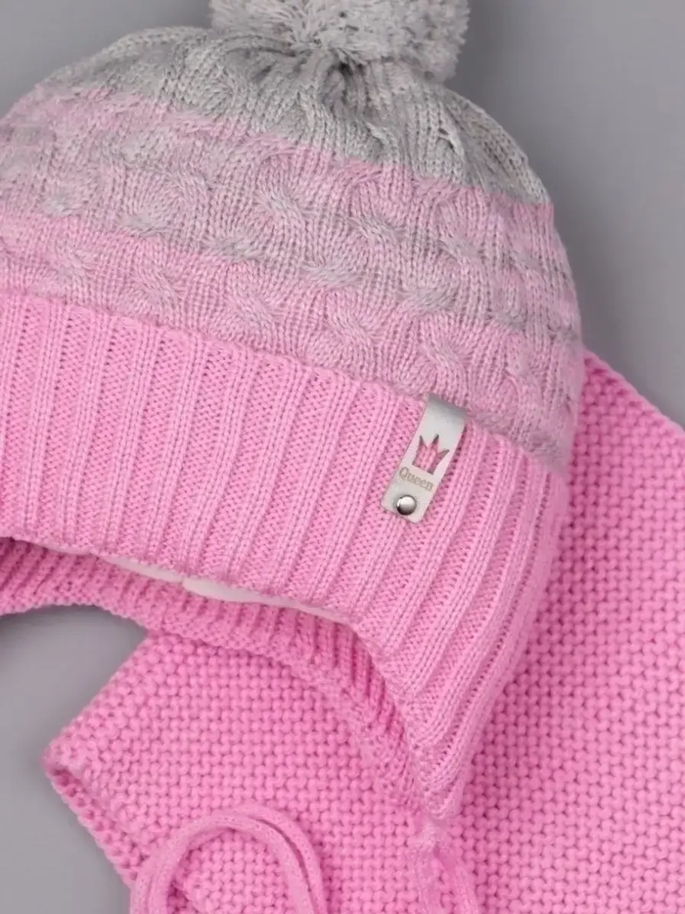 Шапка для девочки осенняя вязаная и снуд