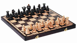 Шахматы "Кинг" средние в ларце малые деревянные складывающиеся u111