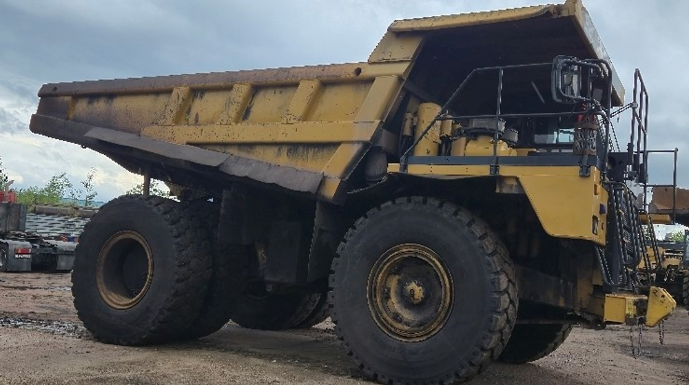 Caterpillar 773* Карьерный самосвал 773E (Дизельный, 27.0 л, 720 л.с. АТ)