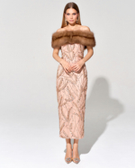 Корсетное платье Gold Star с вышивкой ручной работы и меховой отделкой