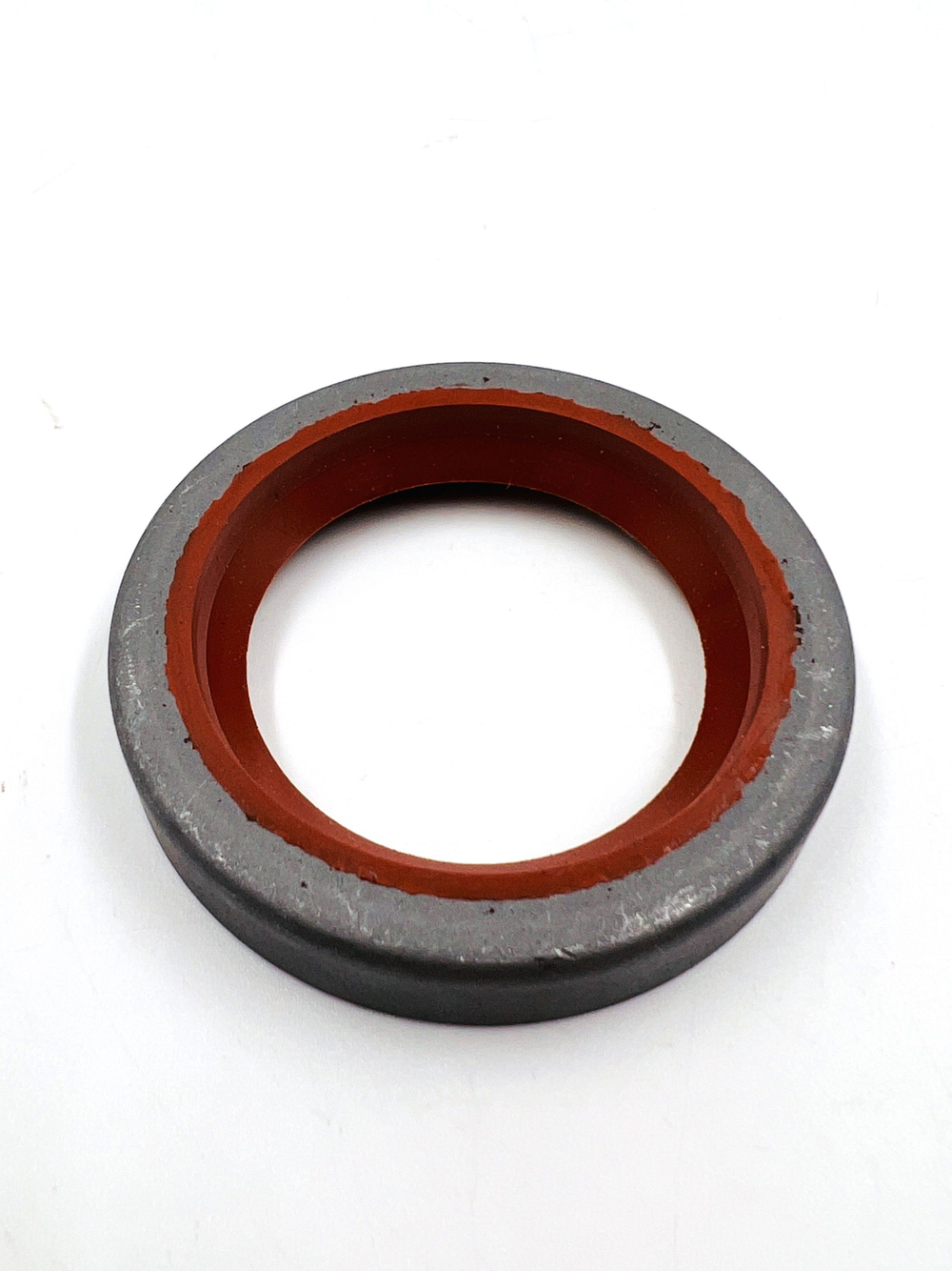 Сальник ступицы для ВАЗ 2106, 2105, 2107 Support Technology