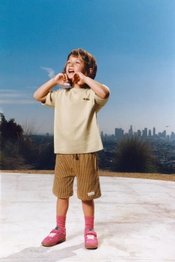 ZARA ФУТБОЛКА С ПРИНТОМ «ЛОГОТИП», ЗОЛОТОЙ